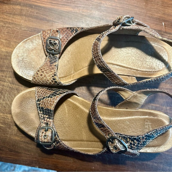 Dansko 40 sandals. Brown snakeskin. - Picture 4 of 6